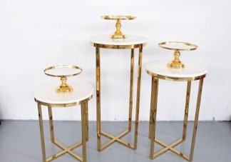 Gold White Round Plinth 2