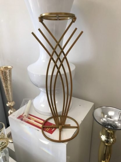 Modern Metal Flower Stand 2 600x800 1