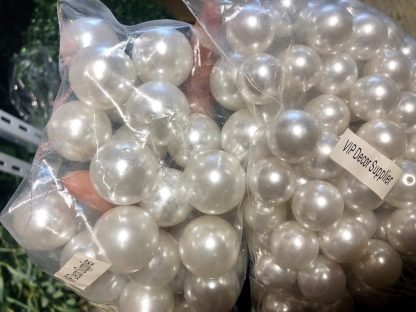 White Pearl Round Beads 2